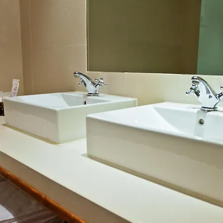 Rural Salvatierra 3*