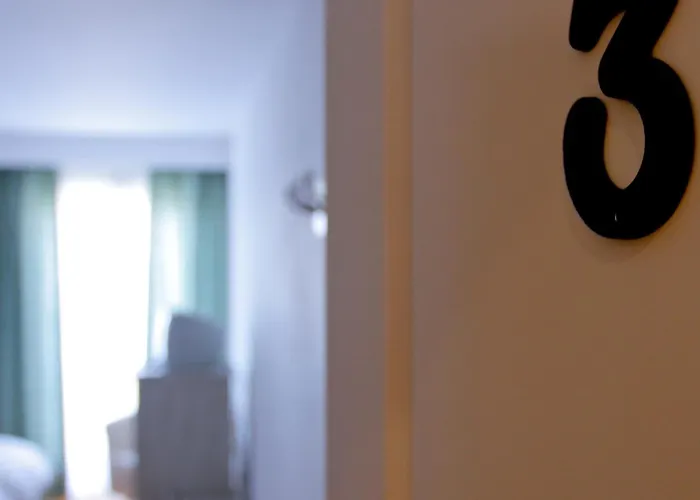 Rural Salvatierra 3*